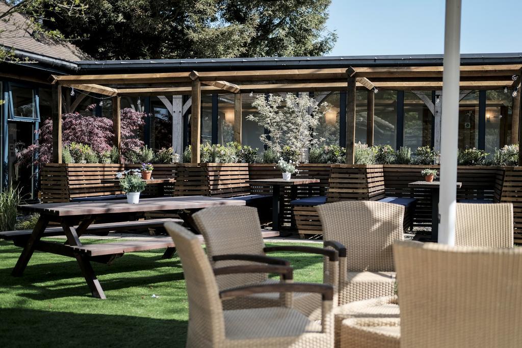 רומזי Cromwell Arms Country Pub With Rooms מראה חיצוני תמונה